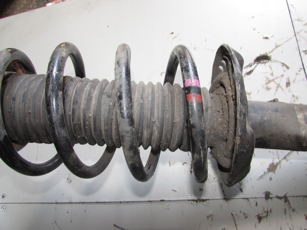 фото №4, Mcperson правый перед seat altea xl 1.9 tdi