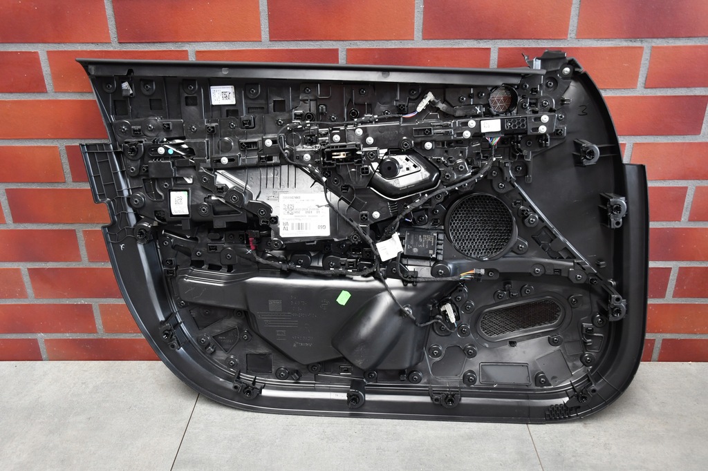 фото №6, Обивка дверь правый перед обшивка дверь bmw 5 g60 g61 bowers wilkins