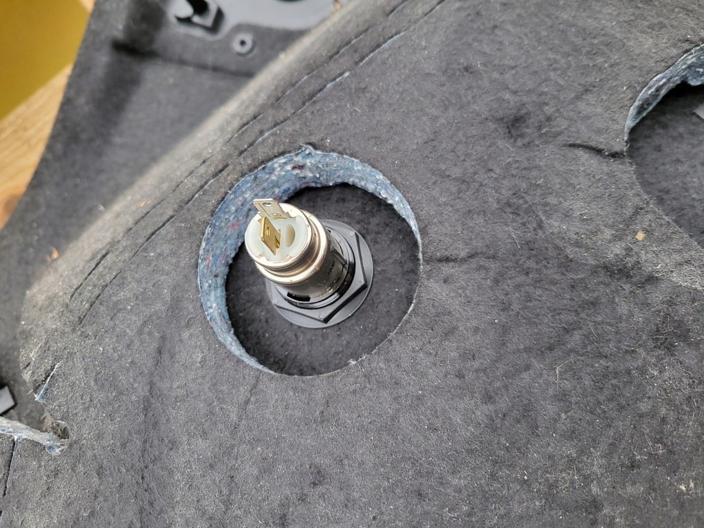 фото №6, Maserati levante s q4 обшивка обшивка багажника лівий комплект оригінал usa