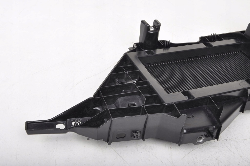 Porsche 718 cayman 982 бардачок боковой правая  задний 981555735 Доставка