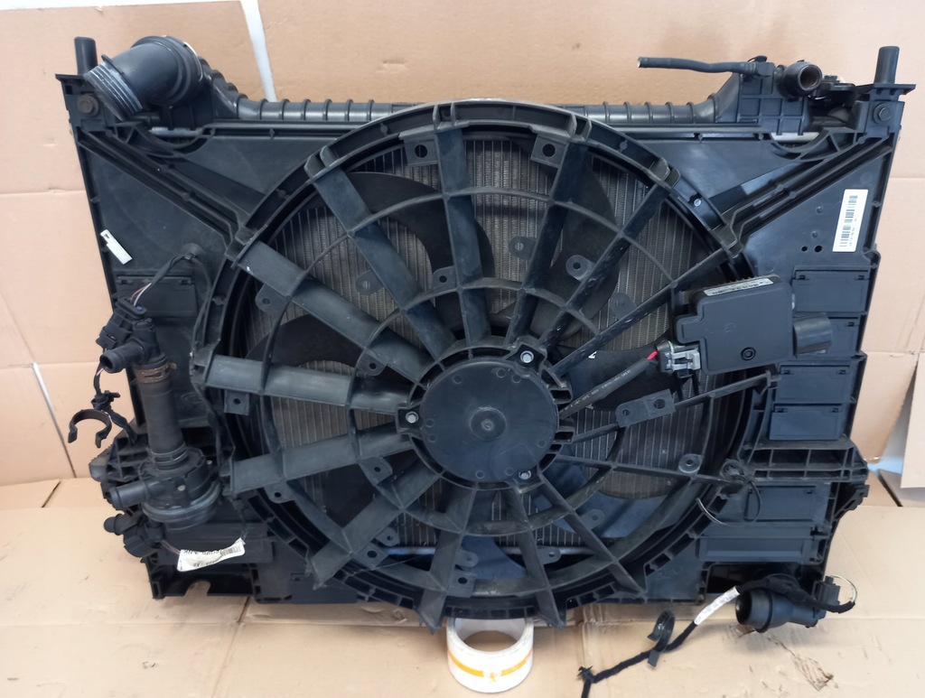 фото №7, Комплект радіатор jaguar xe x760 xf x260 2.0d 2.0i turbo 2015- gx73-8c607-ae