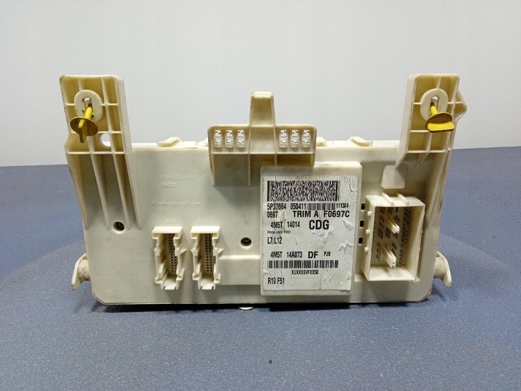 фото №5, Ford focus mk2 коробка предохранителей bsi 4m5t14a073df