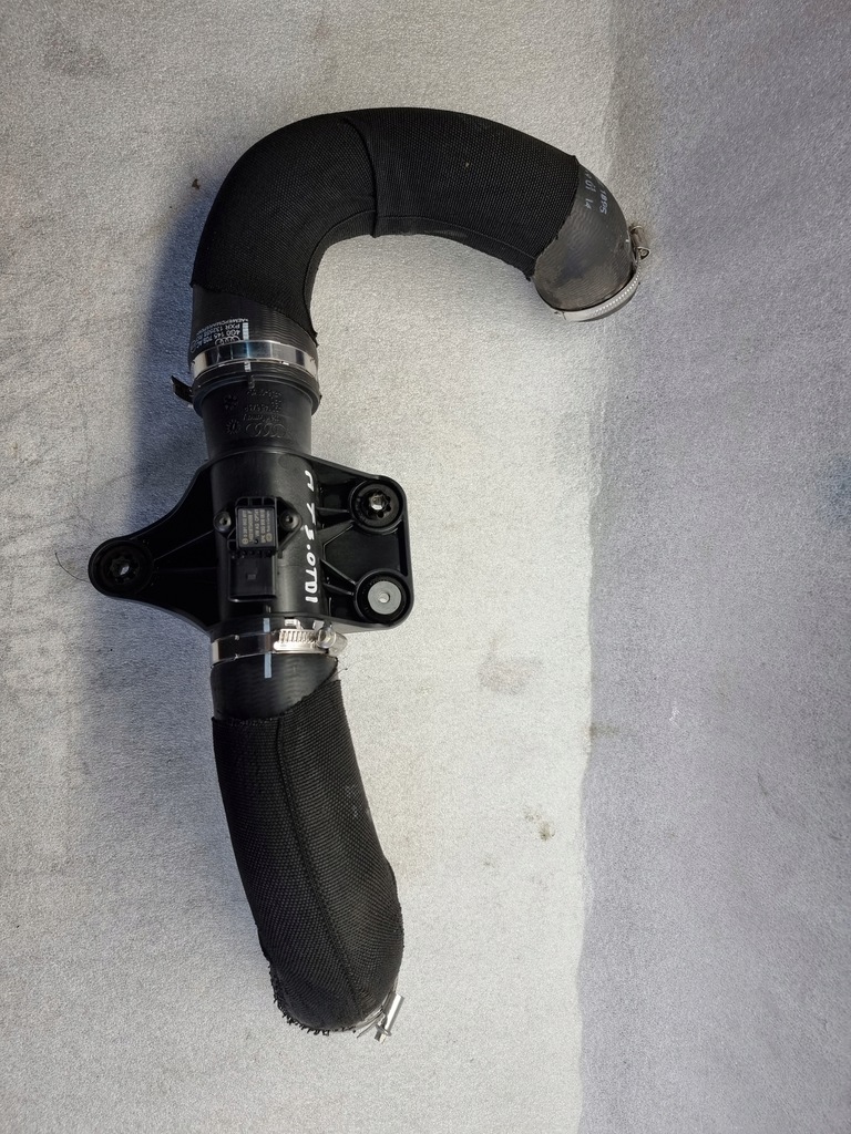 фото №2, Audi a7 4g 3.0 tdi шланг труба интеркулер