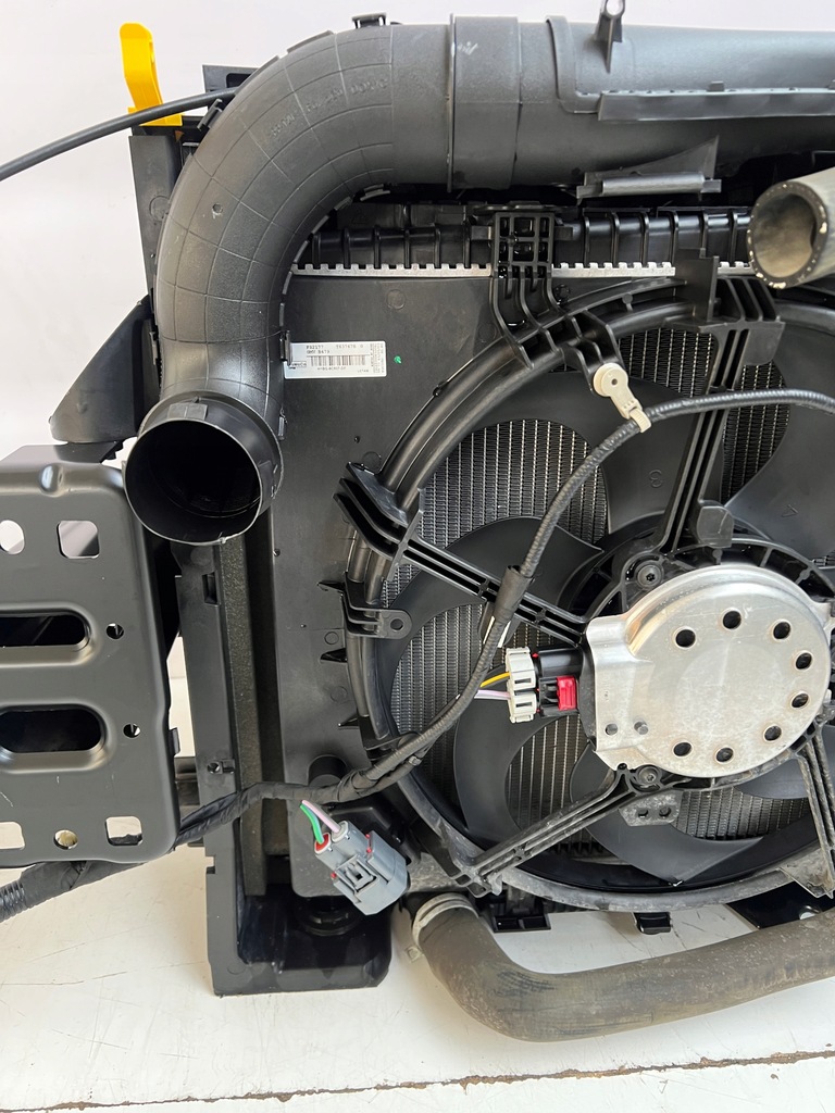 фото №8, Pas передний радиатор ford fiesta mk8 1.1 бензин