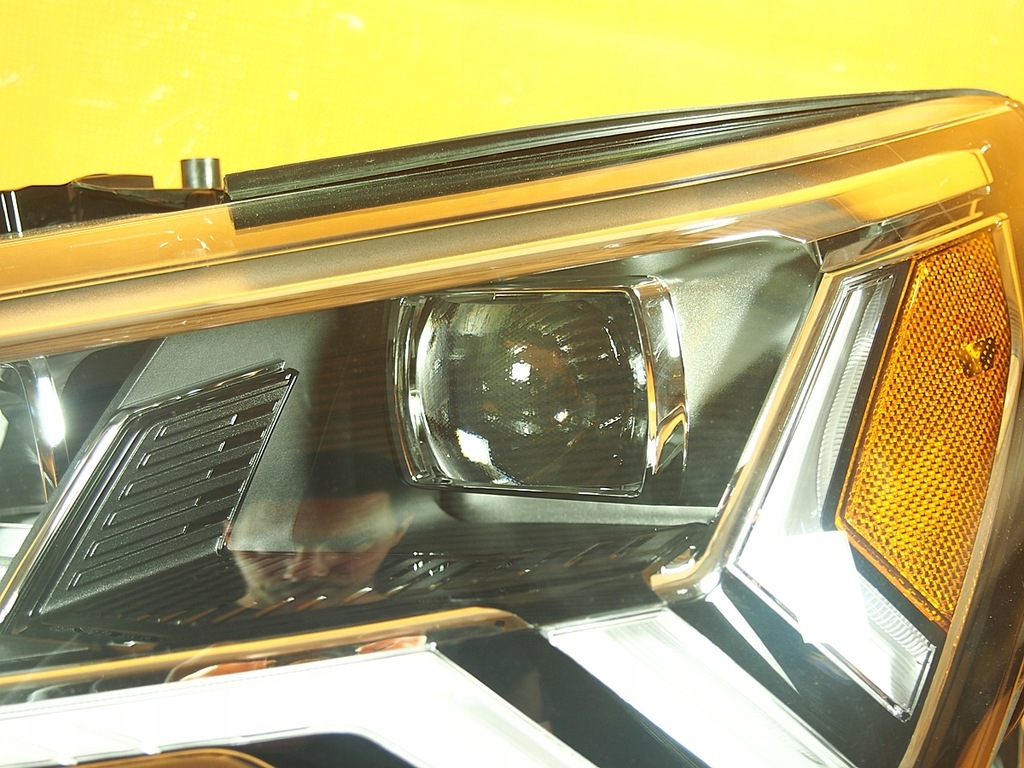 фото №9, Audi q3 83a 22km usa лампы перед full led полный 83a941033b / 83a941034b