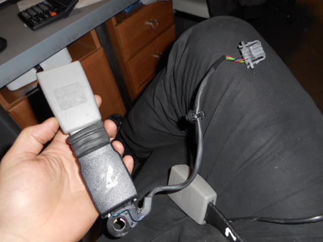 фото №1, Zpinka поперечина audi a8 d3 левый перед 4e0857755c