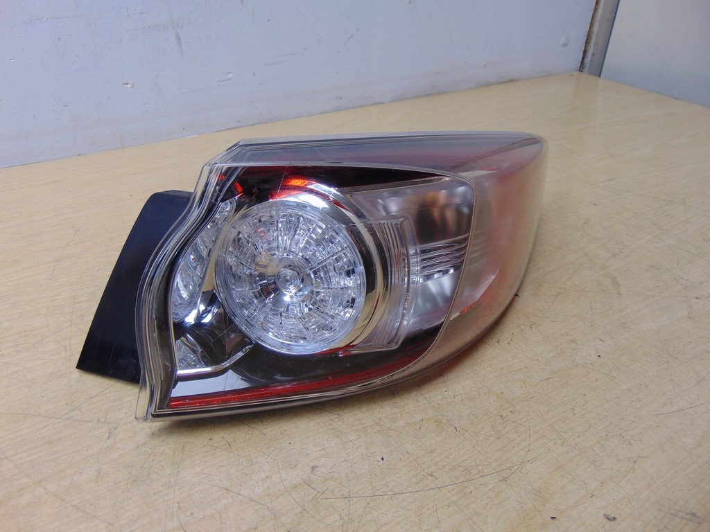 фото №5, Лампа права задня mazda 3 bl hb 5двері 09- europa