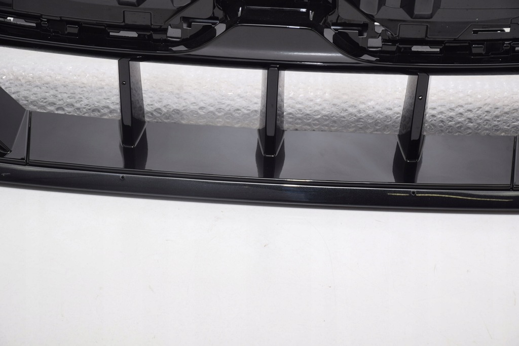 фото №15, Bmw 7 g70 бампер перед m-pakiet 6-pdc 475