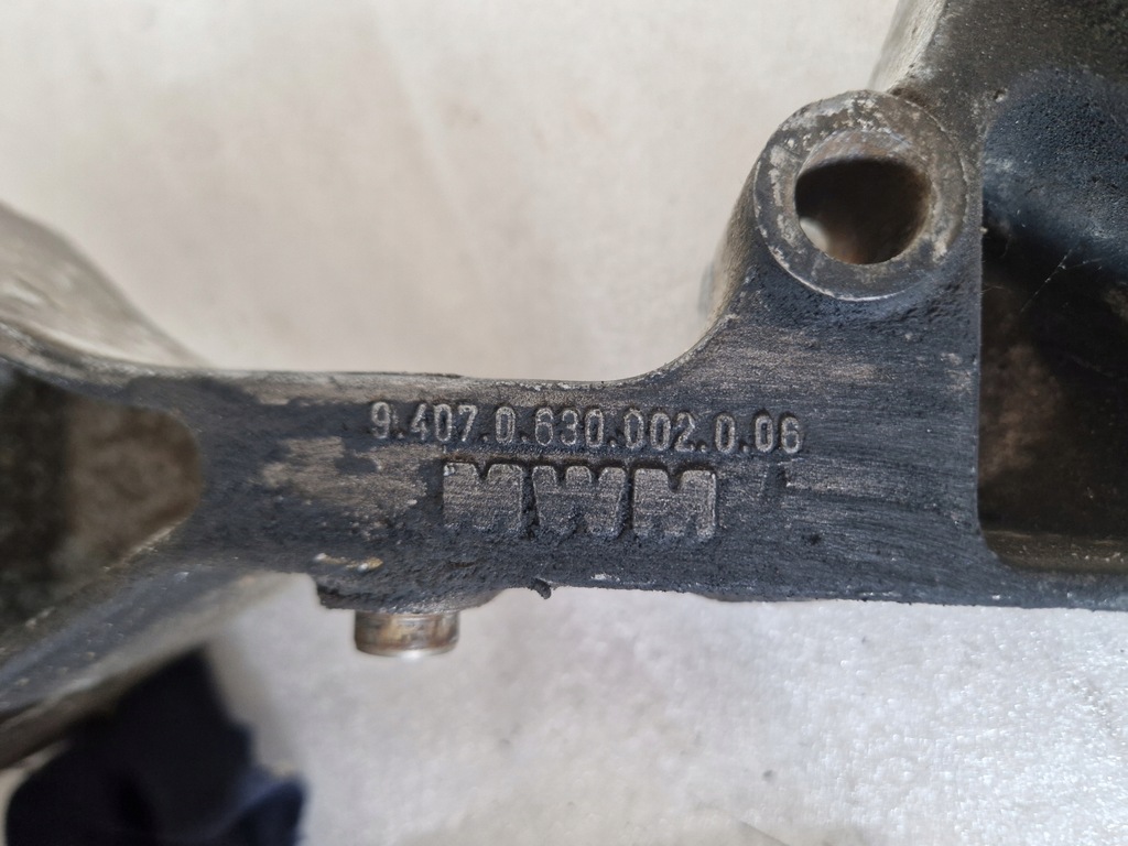 фото №8, Vw lt sprinter кронштейн генератора кронштейн