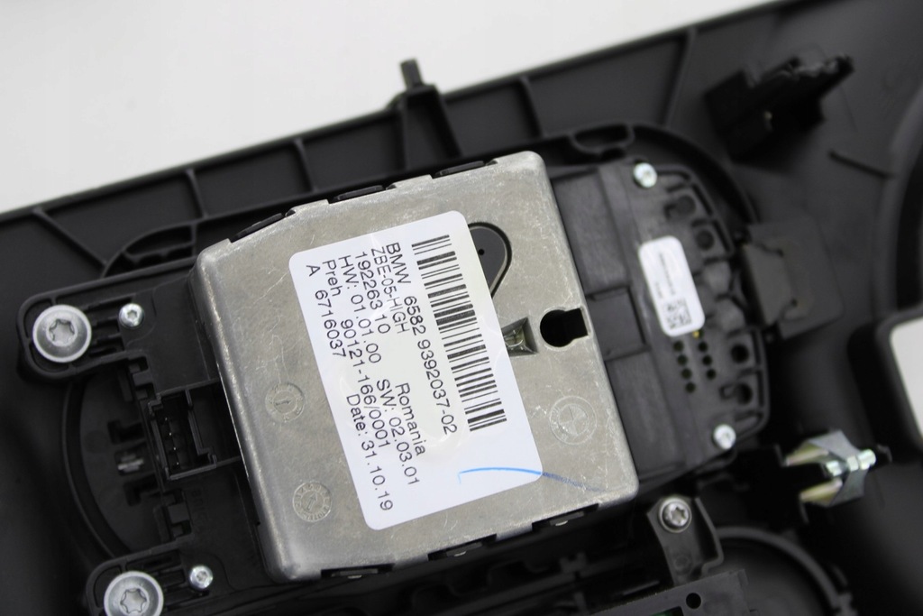 фото №10, Mini clubman f54 2015-2024 навигация экран комплектная антенна радио alpine