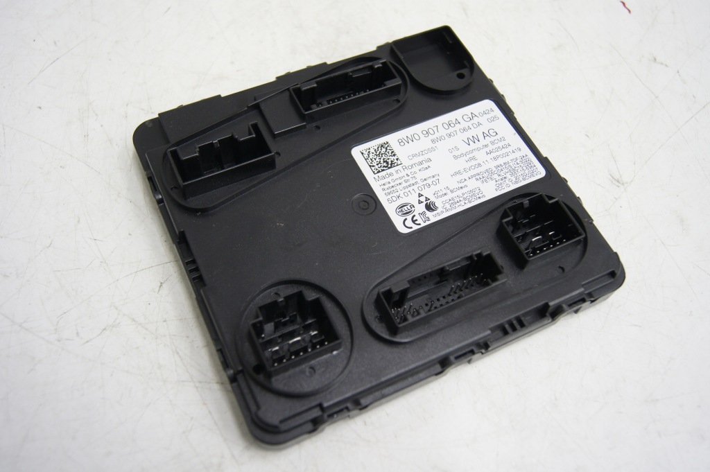 фото №1, Audi a4 b9 модуль bcm 8w0907064ga bcm2