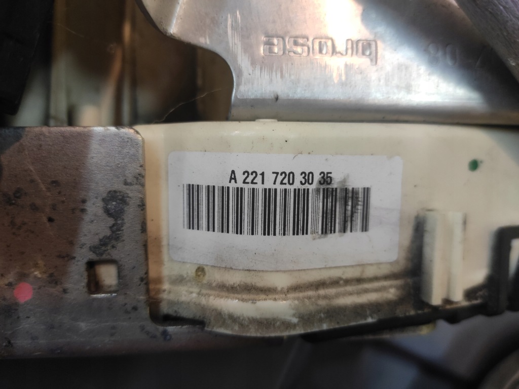 фото №11, Mercedes w221 замок доводчик правый перед доводчик дверь