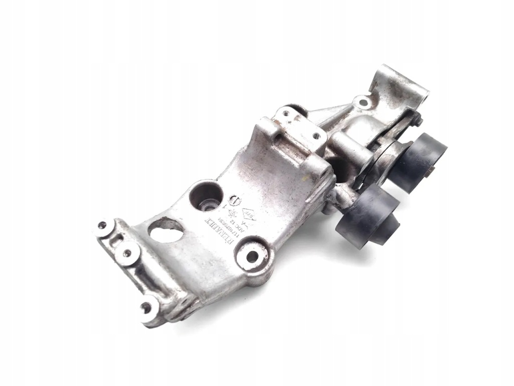 Nissan navara кронштейн генератора 2.3 dci дизель 140kw 190 hp 2017 Цена