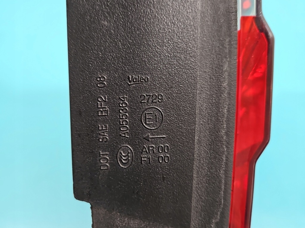 фото №4, Лампа задняя задняя левая mercedes w212 kombi