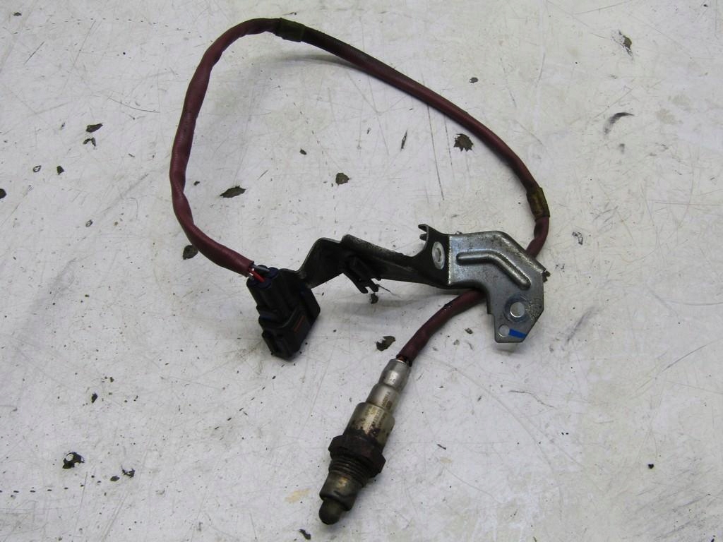 Купить Датчик лямбда-зонд 1.0 boosterjet swift vi mk8 0258030228