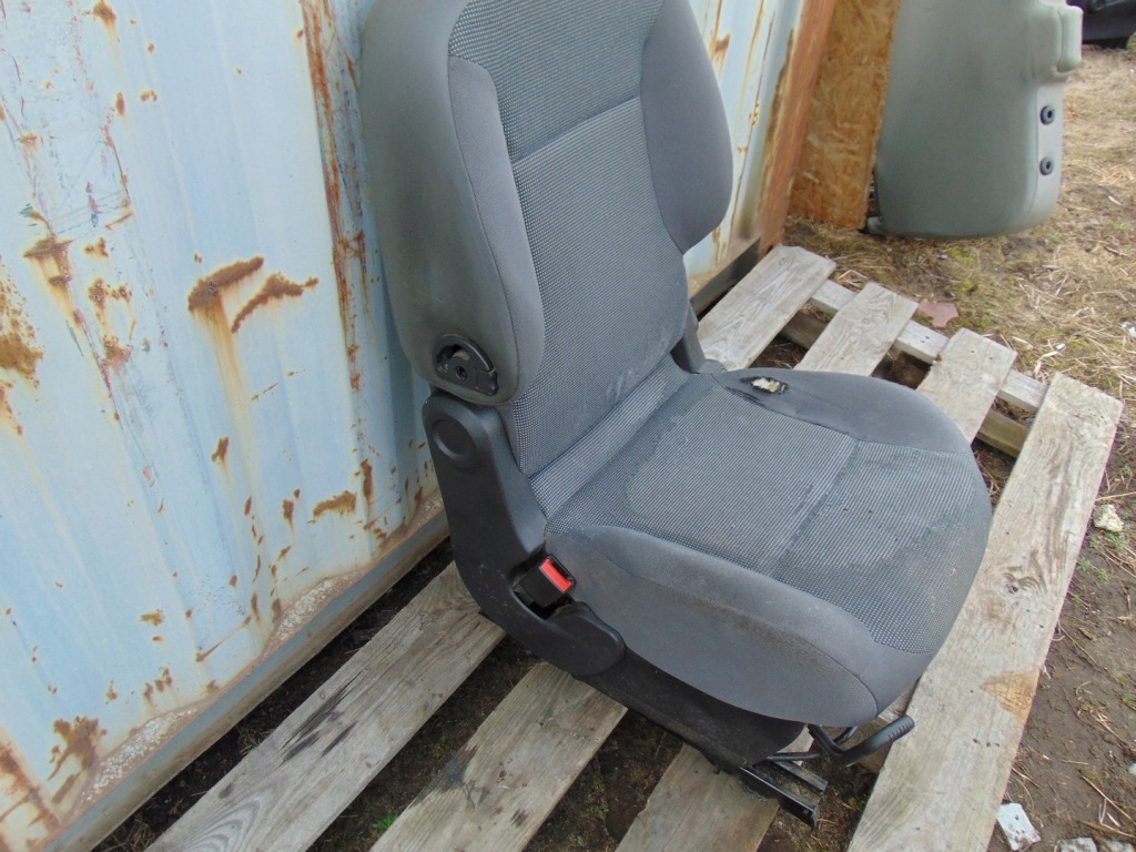 фото №4, Сидіння лівий перед водія berlingo partner iii 2008- підігріваємий europa