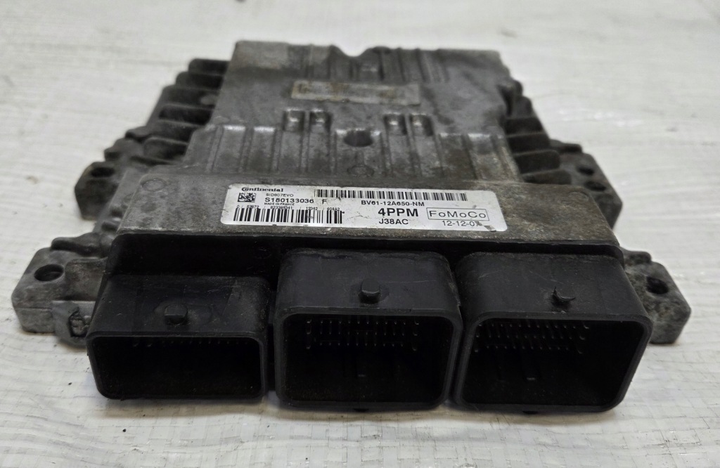 Бортовий комп'ютер блок керування двигуна 12658498 abur opel astra j iv 1.6 t в Україні