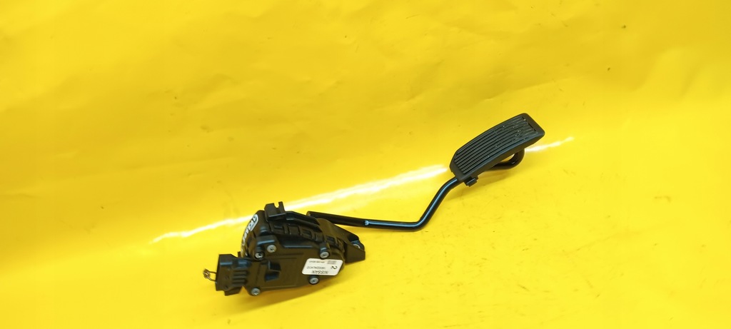 фото №9, Потенциометр газа nissan almera 1,5dci 18002au410