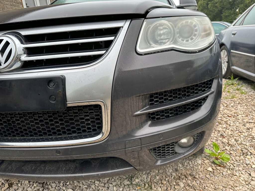 Бампер передок  задний пороги vw touareg 7l рестайлинг  r-line в Украине