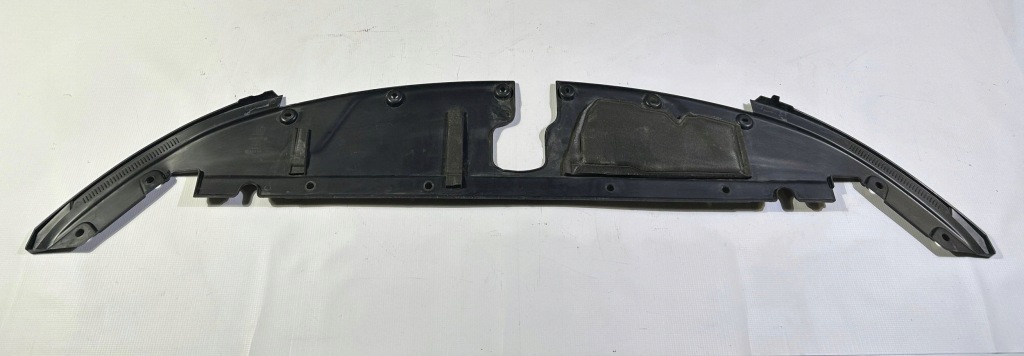 Накладка верхний поперечина передний радиатор оригинал chrysler pacifica 2021- в Украине