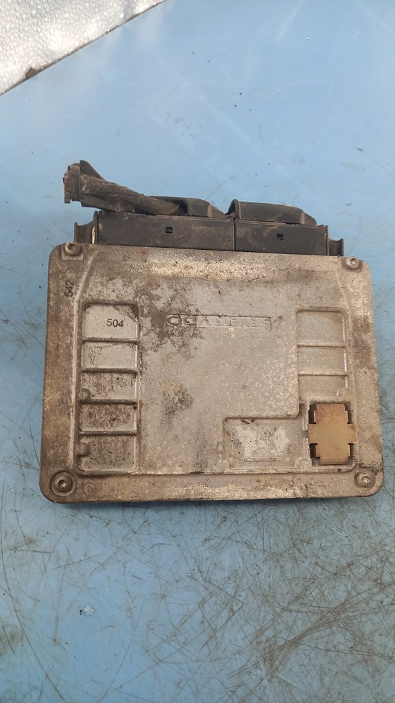 фото №4, Бортовой компьютер двигателя skoda fabia combi 05r 1.2b