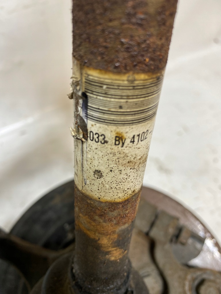 Nissan juke 1 f15 рестайлинг  mcperson поворотный кулак приводной вал правая  перед комплект  1.5d Недорого