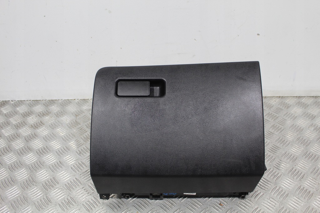 фото №1, Бардачок консолі infiniti q30