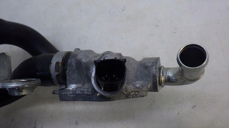 фото №9, Wąż трубка радиатор выхлопных газов toyota rav4 v 2.5 гибрид 1