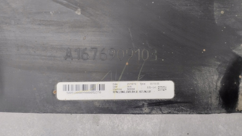 Молдинг поріг права mercedes gle 2 ii 167 19- suv Оригінал