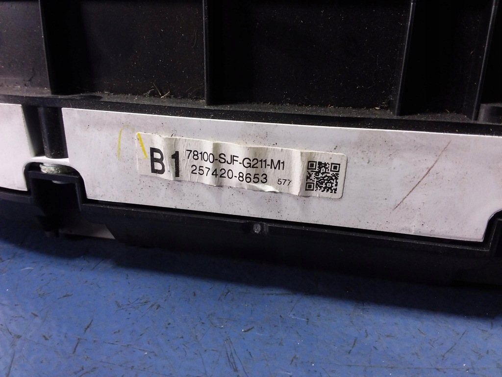 фото №9, Honda fr-v 2.0 16v счетчик приборы eu 257420-8653