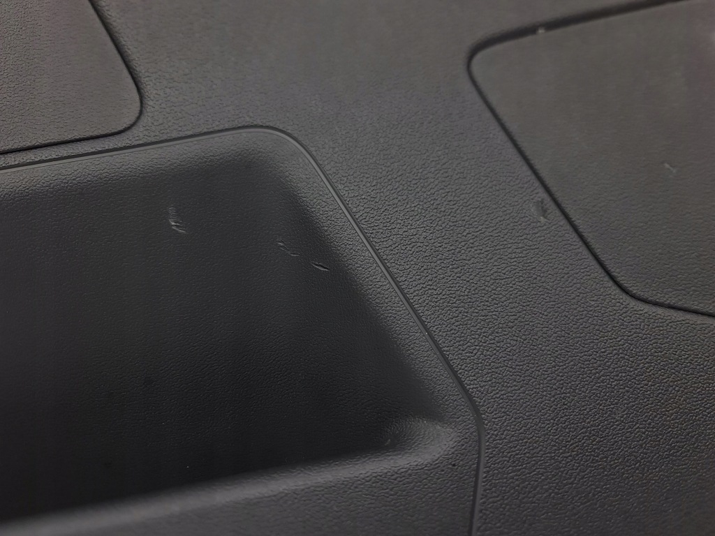 фото №14, Audi a1 2023 обшивка кришки задній багажника i інше елементи