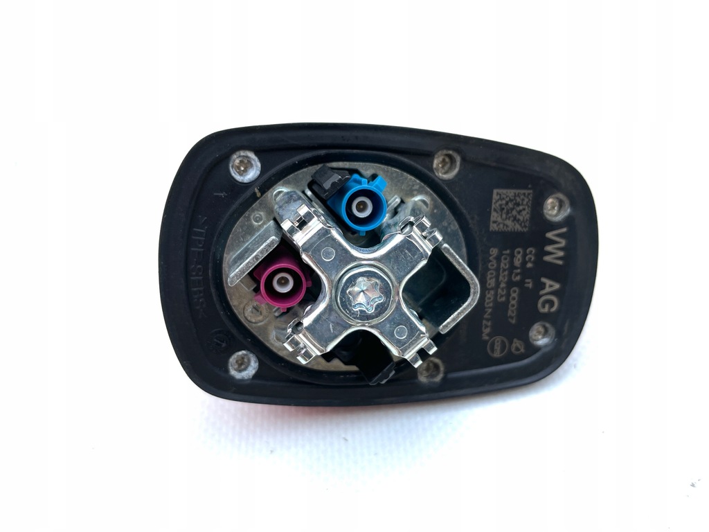 фото №5, Антенна кровельная 8v0035503n audi a3 s3 8v lz3m