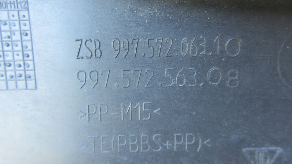 фото №12, Жабо пластиковый porsche carrera 911 997