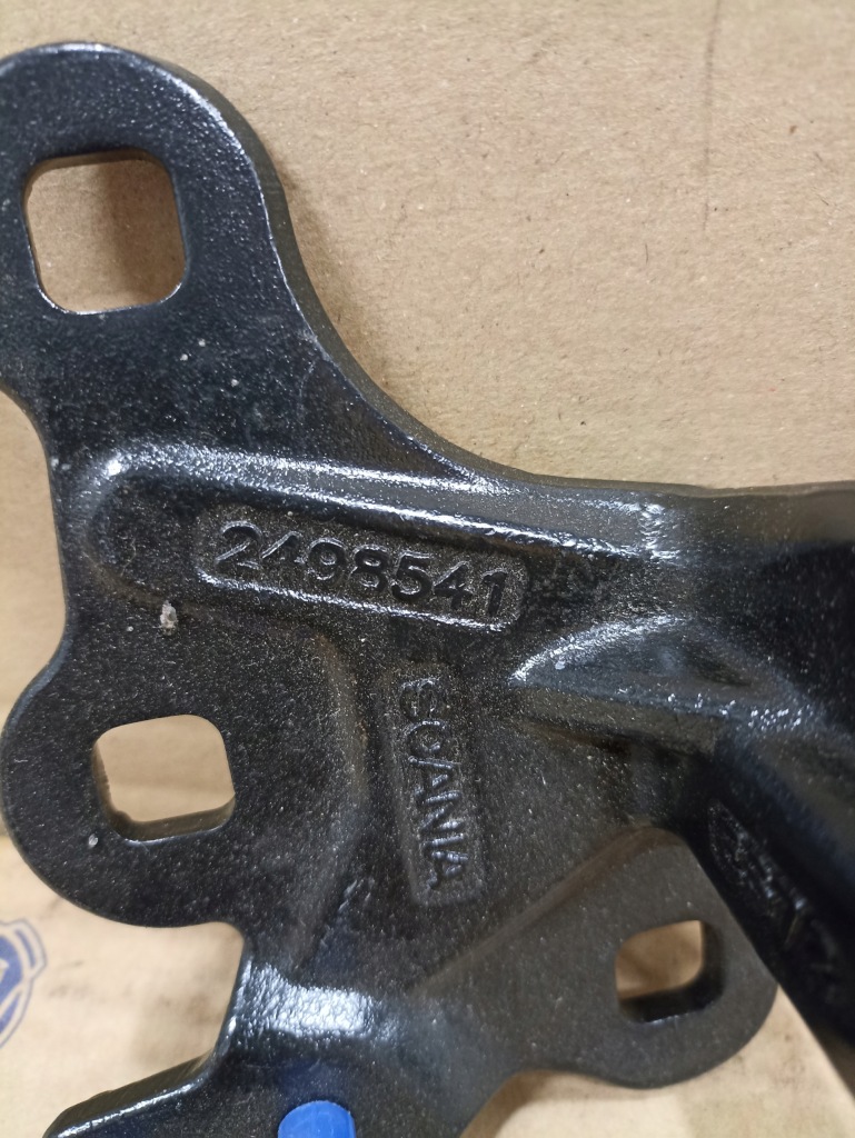 фото №2, Петля двері кабіни scania r s новий model 2498541