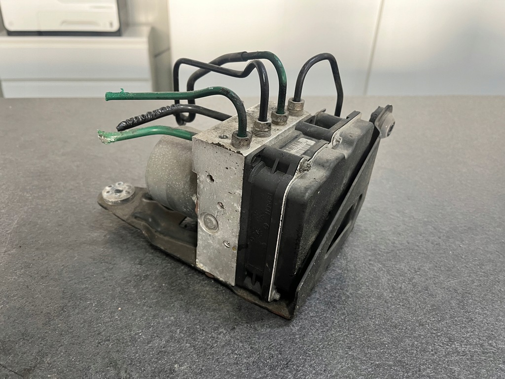 фото №1, Насос abs renault megane scenic ii 8200038702