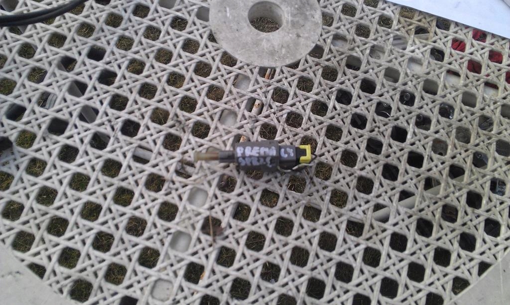 фото №1, Mazda premacy - датчик зчеплення