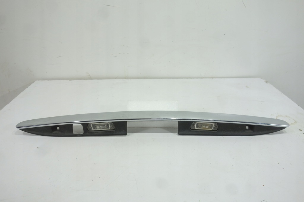 фото №1, Накладка кришки хром ліхтарі mercedes r w251