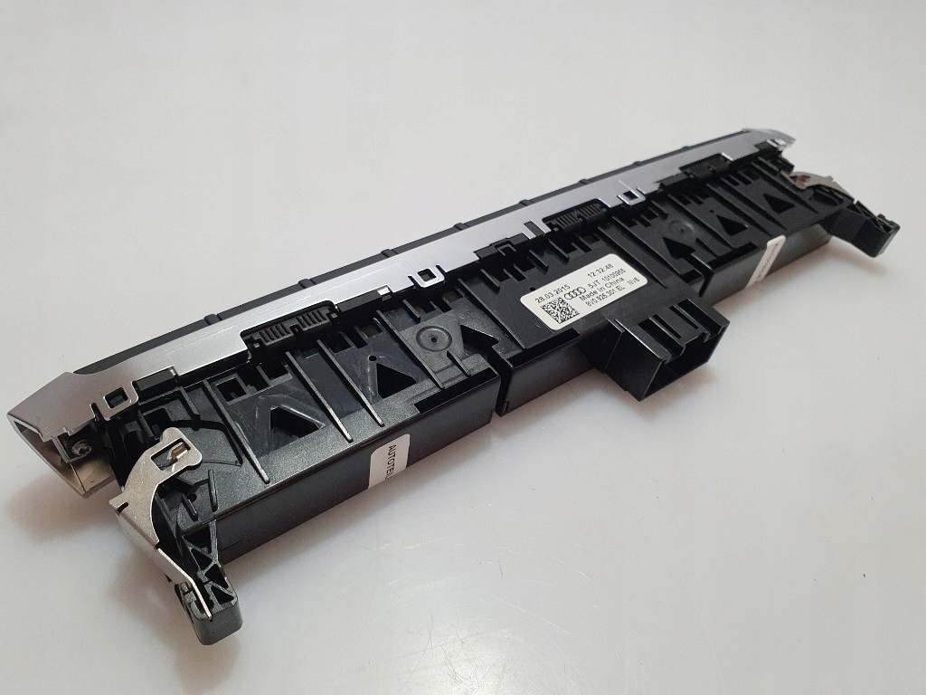 фото №10, A3 8v панель керування середній перемикач кнопка drive вибір superstan