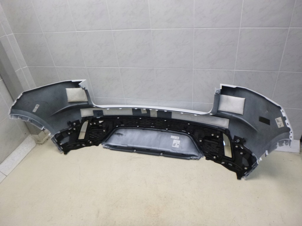 фото №10, Jaguar e-pace x540 бампер задня задній 4 x pdc nr 28