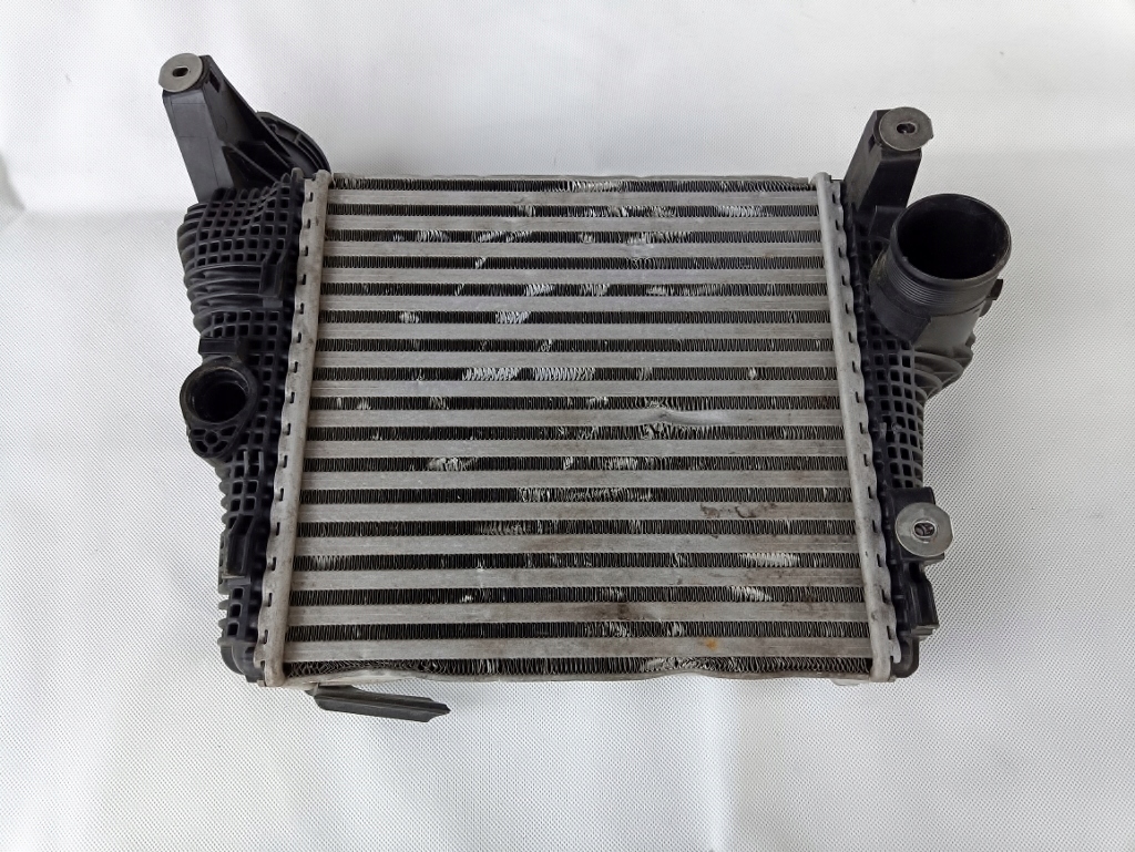 фото №1, Porsche macan gts turbo інтеркулер лівий