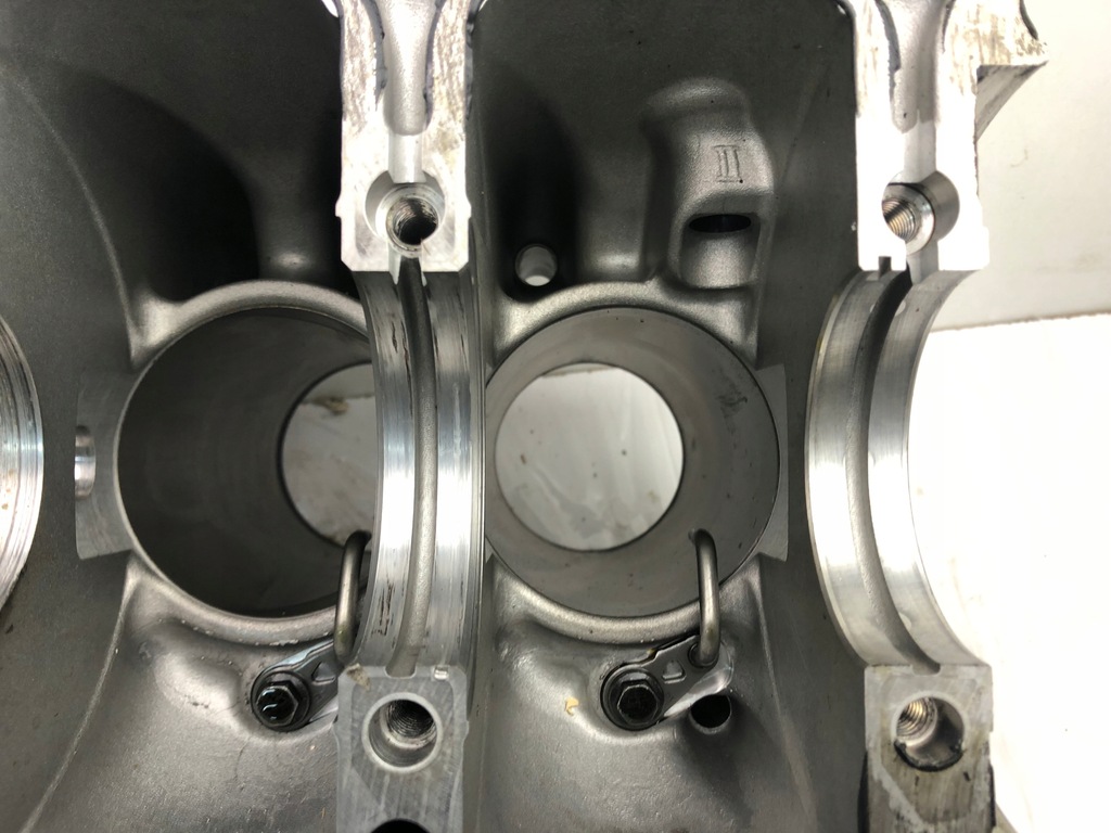 фото №11, Volvo 2.0 блок двигателя 09487202