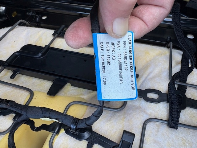 Сидіння передній лівий правий do renault kangoo iii iv 22-25r Ціна