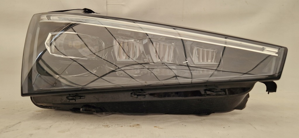 фото №1, Skoda scala full led kompletny лампа перед правая