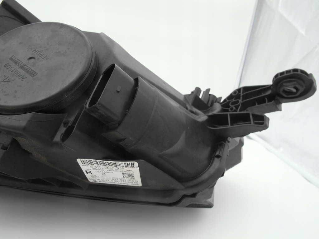 фото №9, Skoda fabia iii 3 lift лампа передня права 6v1941016d nr72