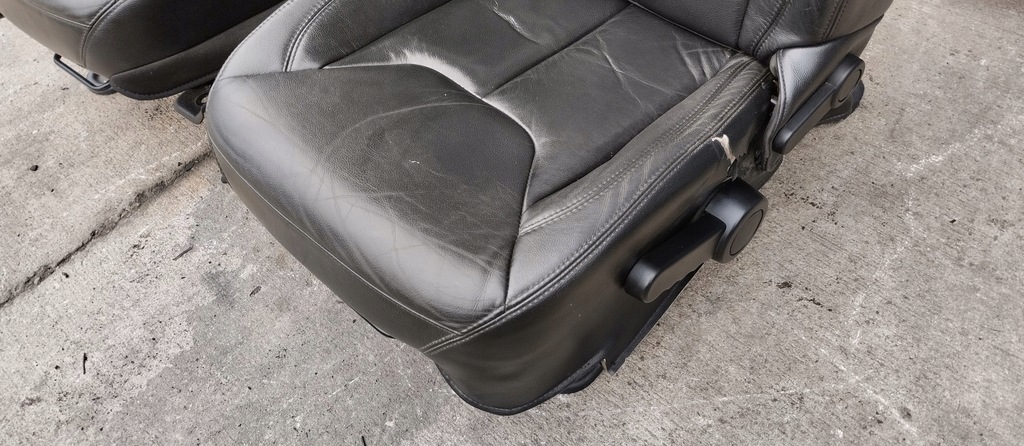 фото №15, Сидіння з підігрівом оббивка заднє сидіння комплект jeep wrangler jk unlimited 4d