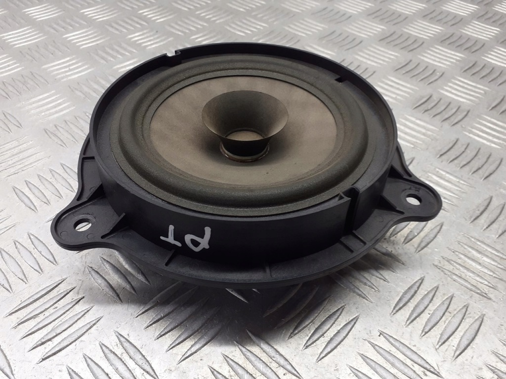 фото №1, Динамік правий задня nissan note e11 1.4 28156-av700
