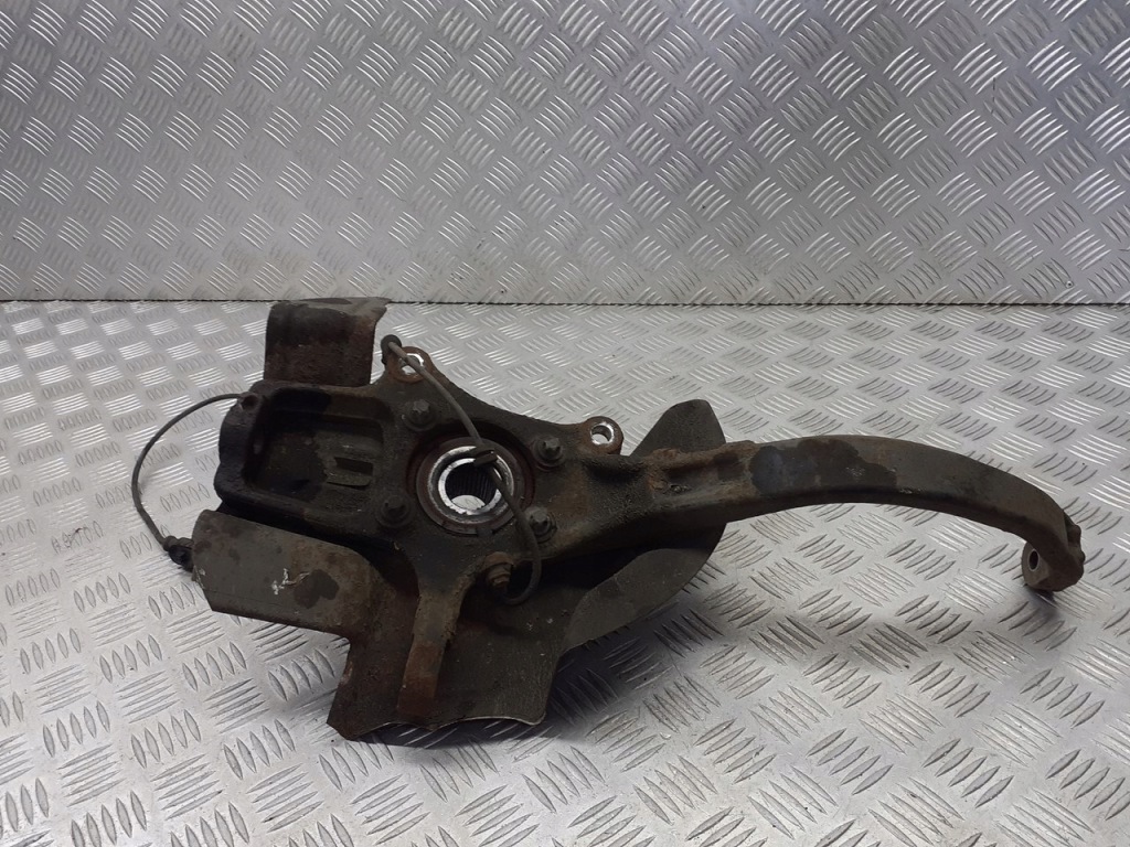 фото №1, Поворотний кулак ступиця правий перед alfa romeo 159 1.9 jtd x