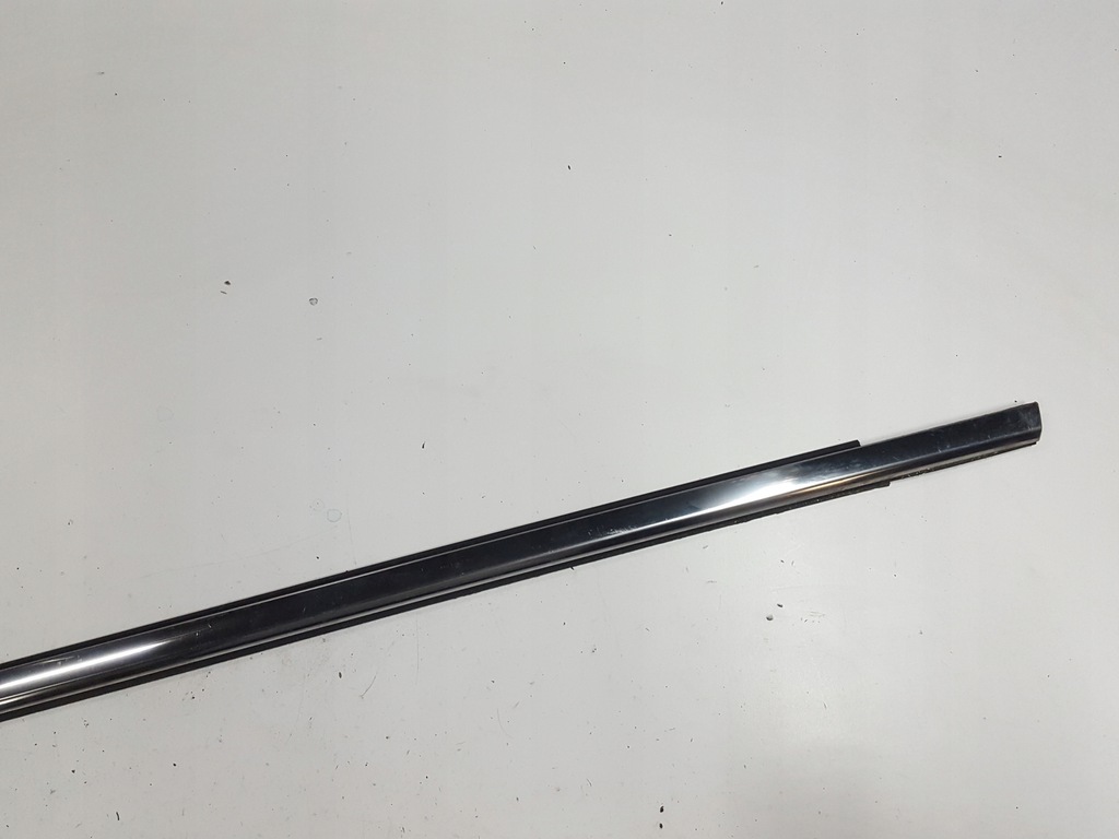 фото №4, Jeep cherokee kl 14-18r молдинг двері ущільнювач ліва задня хром