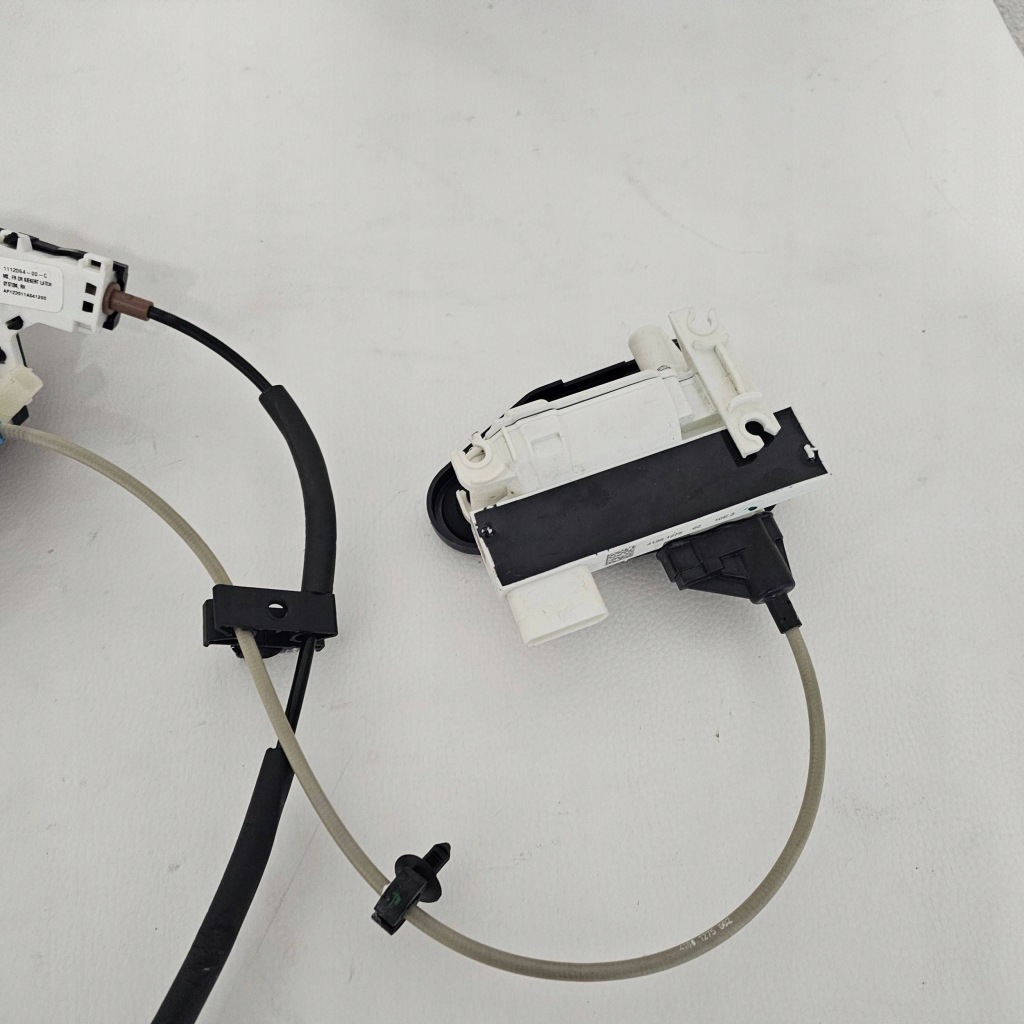 фото №9, Привод замка дверь правых задняя tesla x plaid 2022r 1614335-00-d