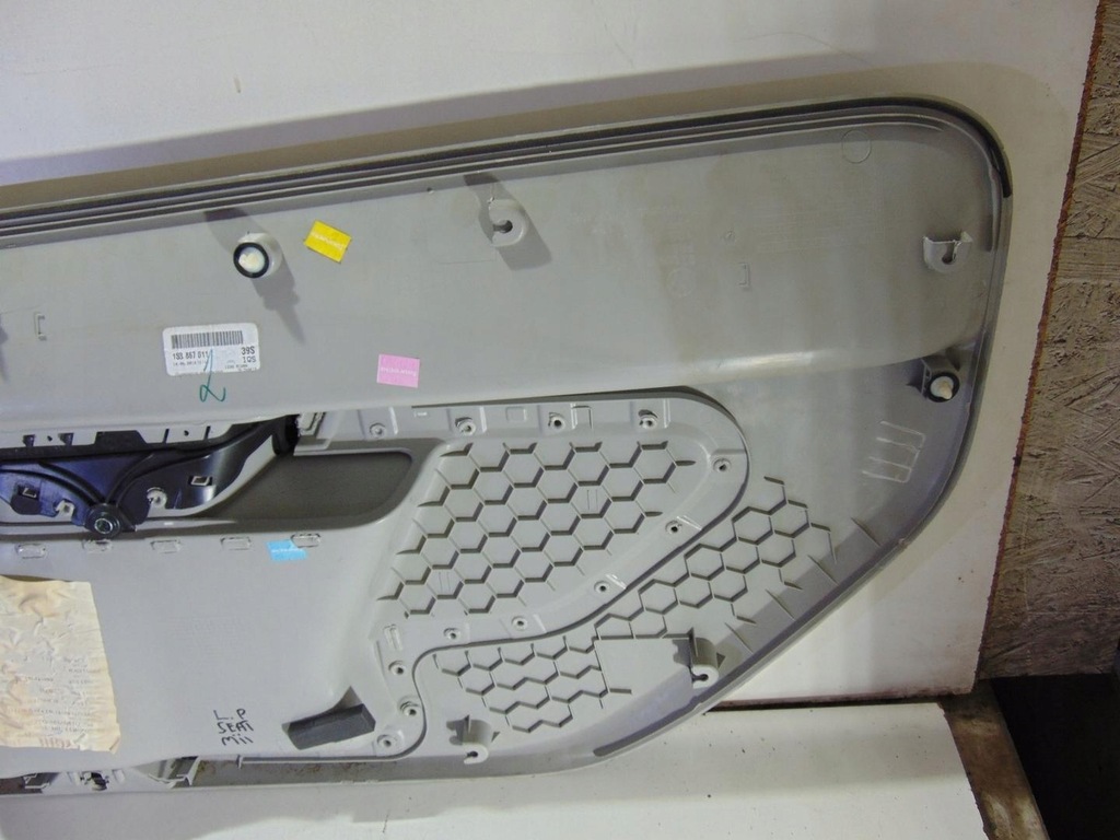 фото №9, Обивка дверь левая up citigo mii